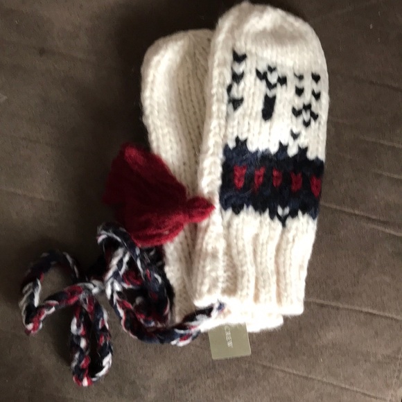J. Crew Accessories Nwt Jcrew Chunky Knit Fair Isle Mittens Poshmark